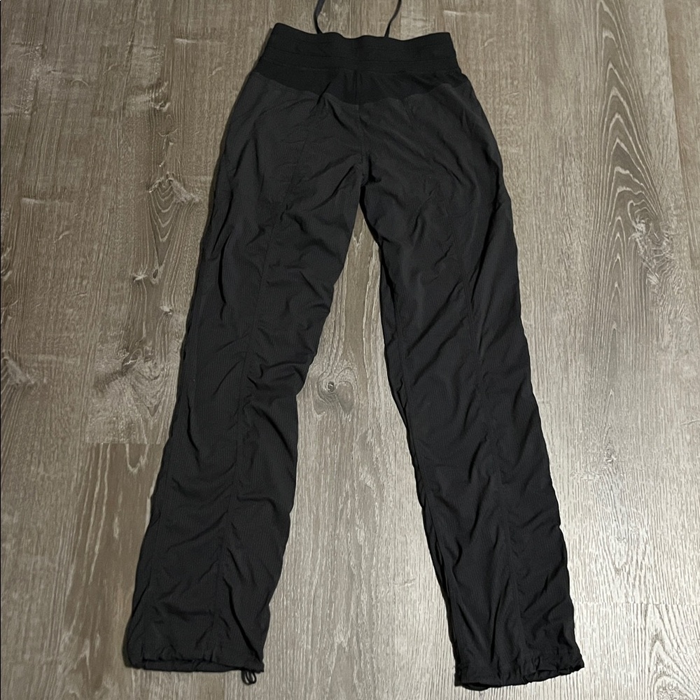 Lululemon Dance Studio Pant III (Regular) *Unlined 32"
Black Size 2 - Picture 8 of 8